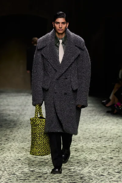 Look 31